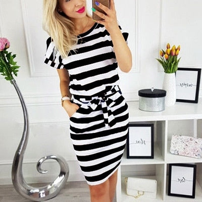 Solid O-neck Short Sleeves Lacing Dresses Women Casual Pockets Simple Dress Summer Ladies Fashion Breathable Dress Vestidos New