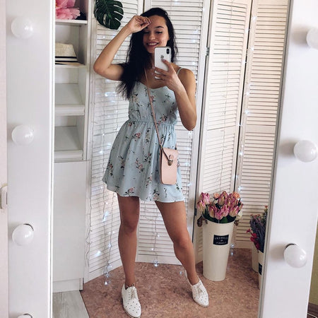 Fashion Sexy Women Sleeveless Backelss Summer Dress 2019 Black White Casual Dress Spaghetti Strap Dresses Button midi Sundress